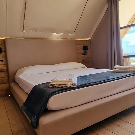 Casa Sgarlata Glamping - Tenda Palma Nana